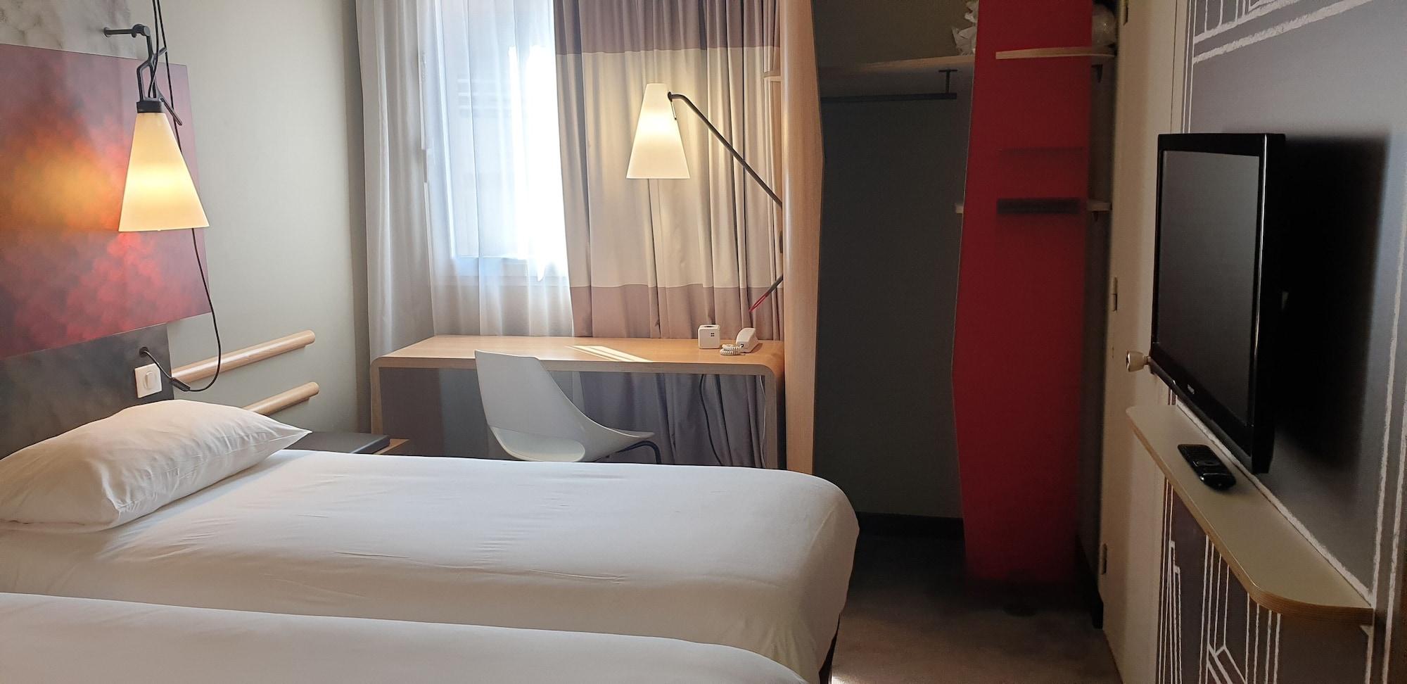 Ibis Epernay Centre Ville Bagian luar foto