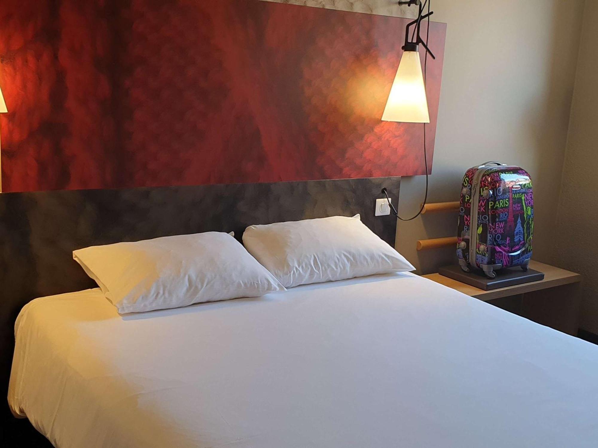 Ibis Epernay Centre Ville Bagian luar foto