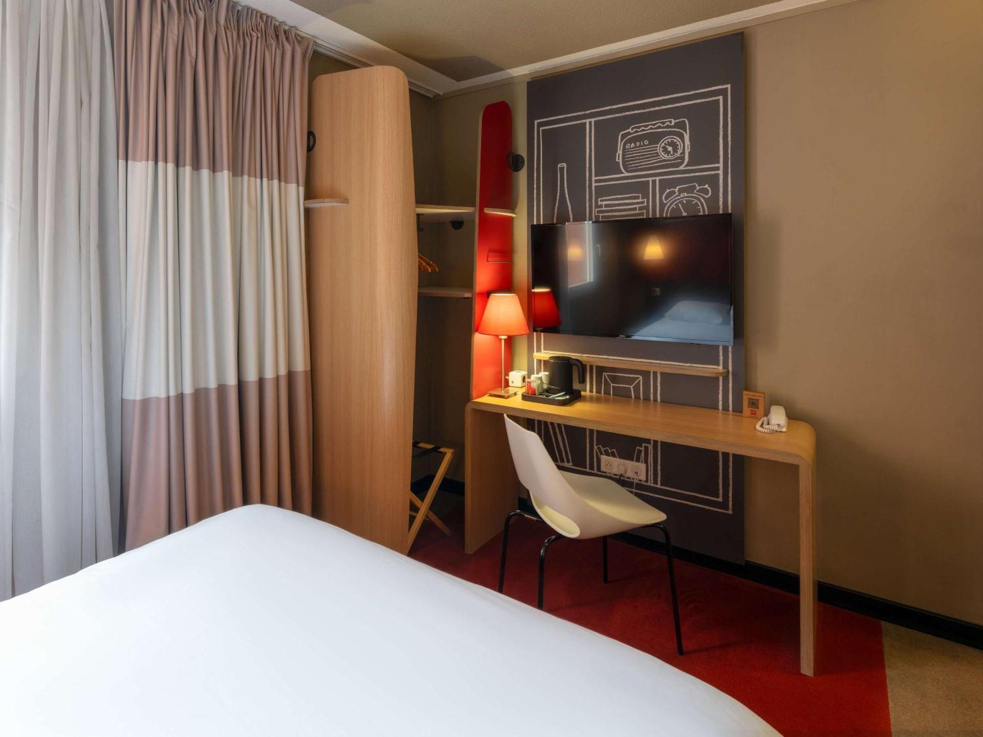 Ibis Epernay Centre Ville Bagian luar foto