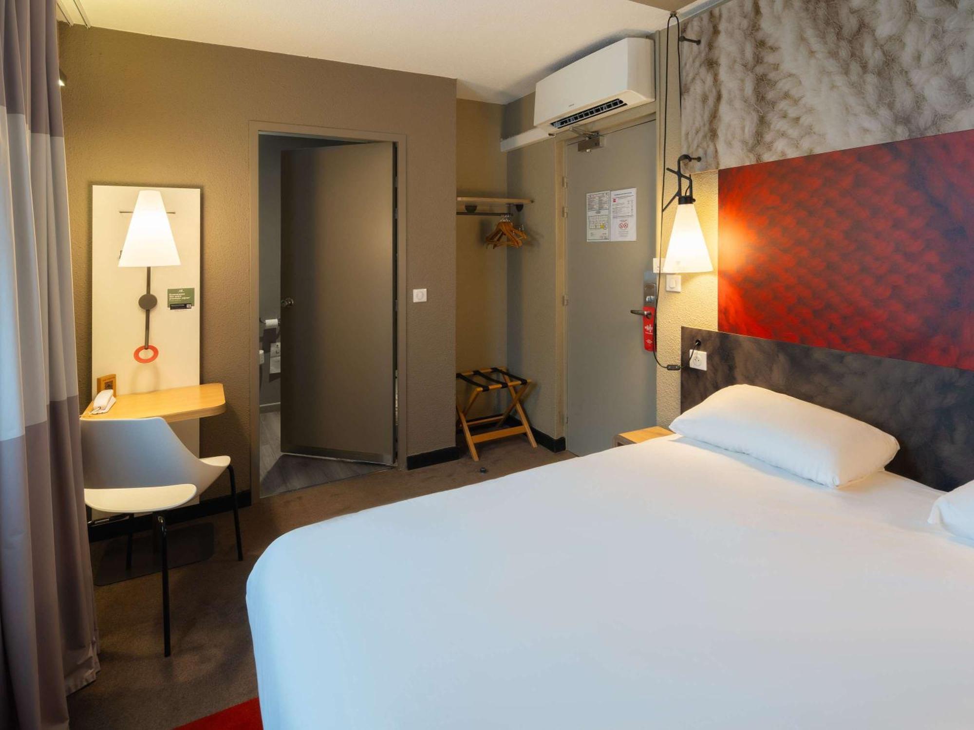 Ibis Epernay Centre Ville Bagian luar foto