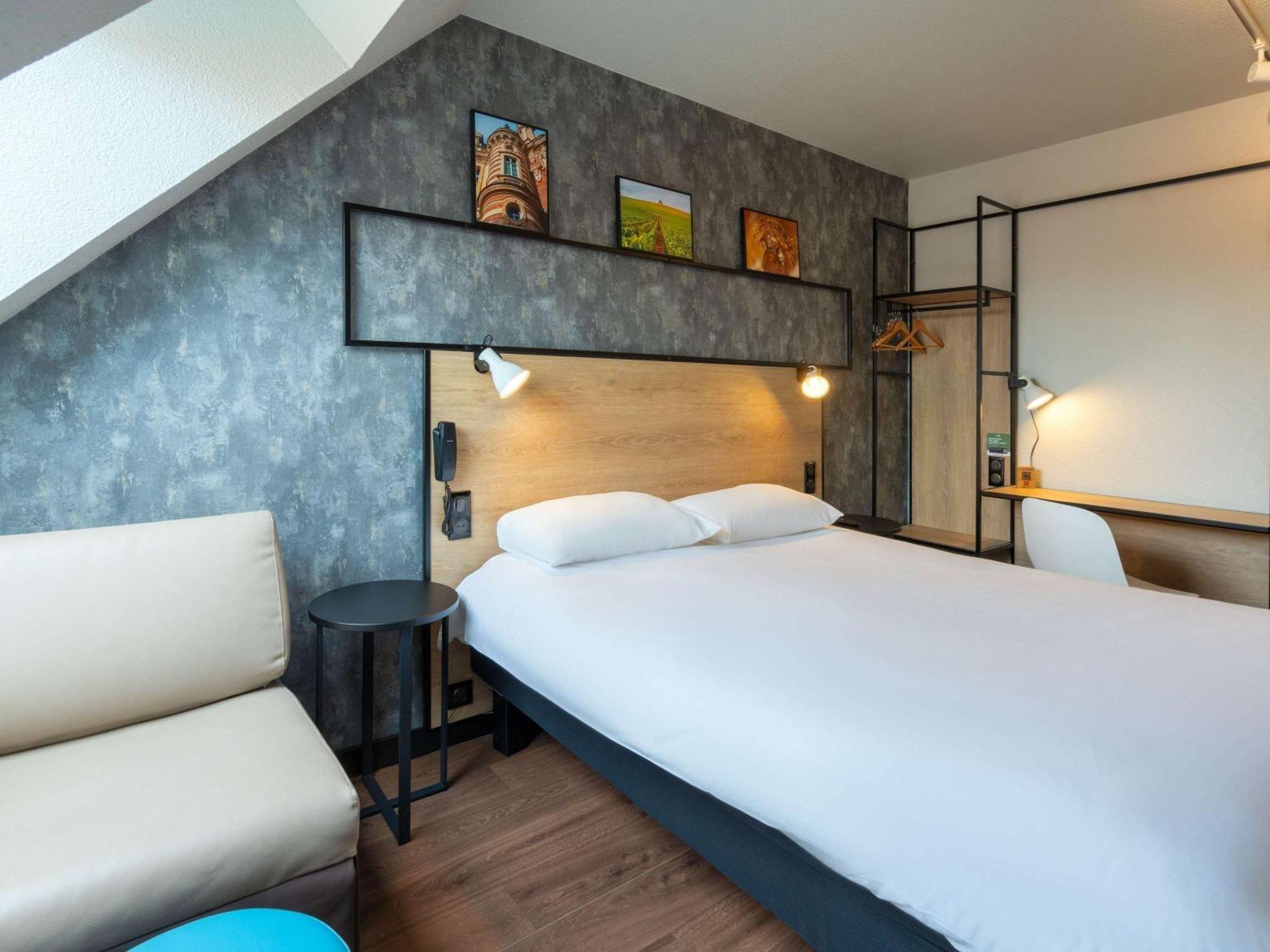 Ibis Epernay Centre Ville Bagian luar foto