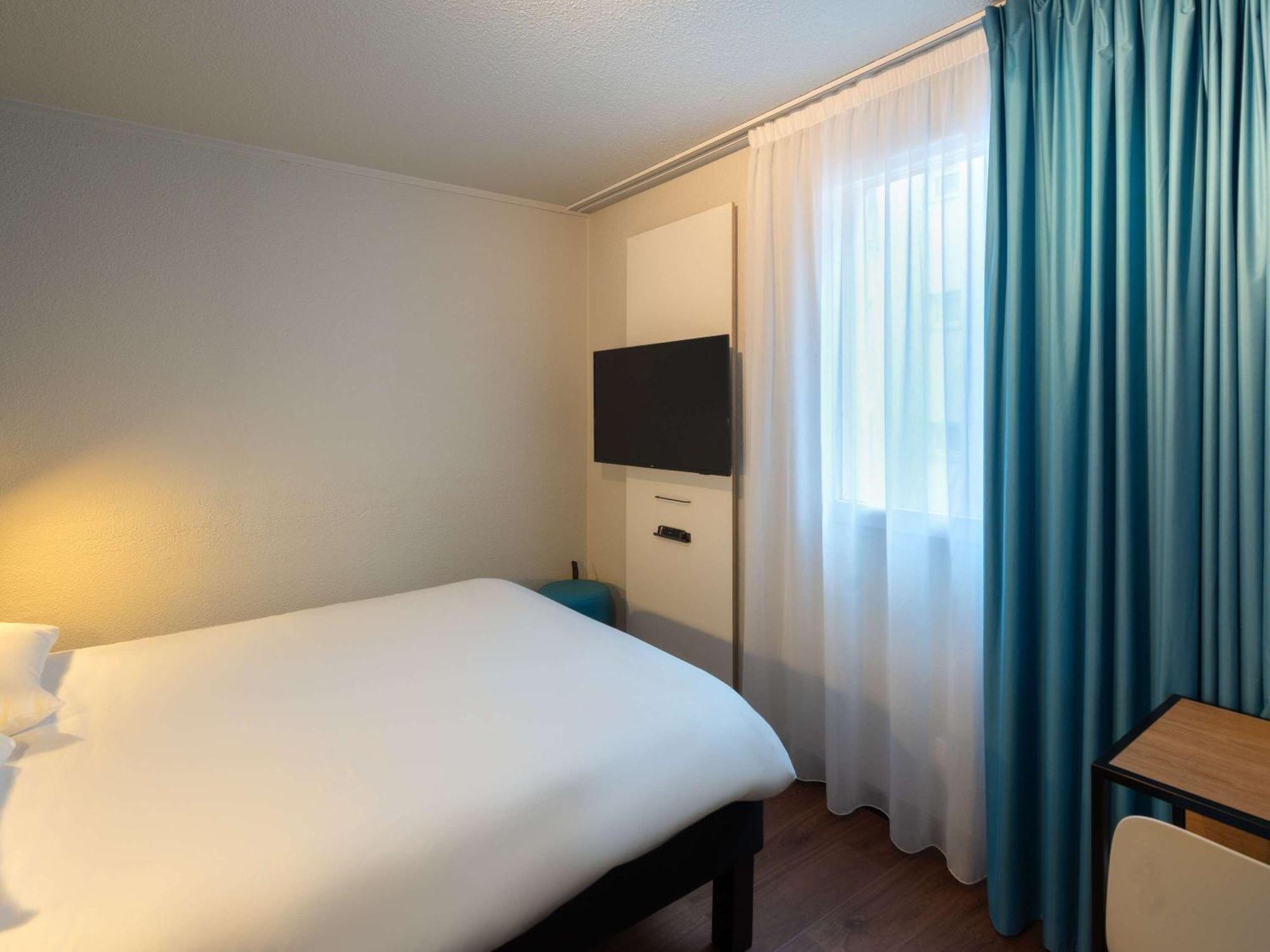 Ibis Epernay Centre Ville Bagian luar foto