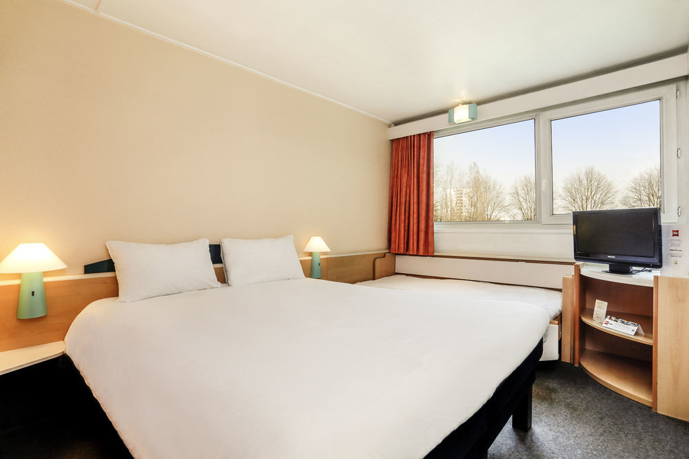 Ibis Epernay Centre Ville Bagian luar foto